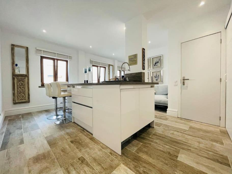 Summer Breeze Apartment, In The Historic Centre Of Lagos Esterno foto